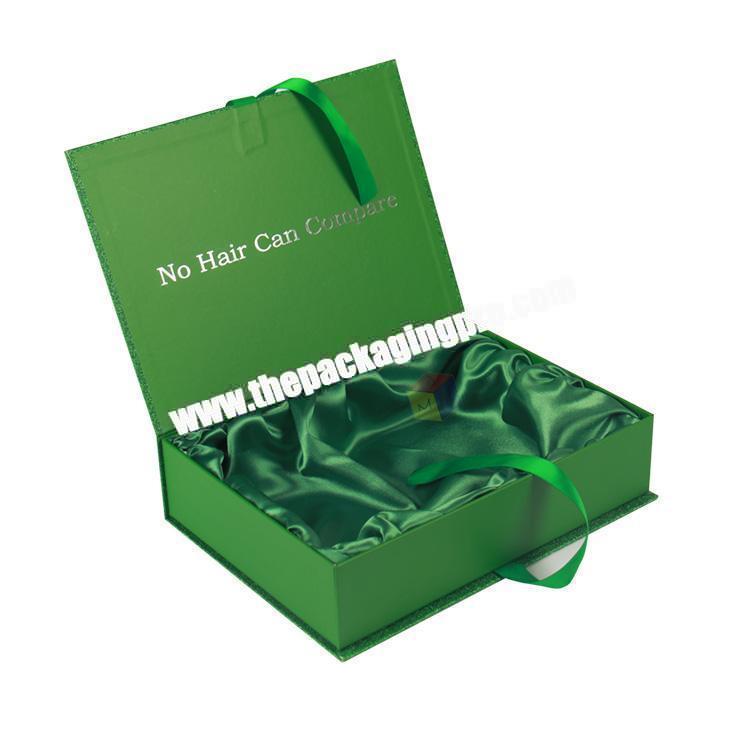 green glitter cardboard wig box packaging with satin lined