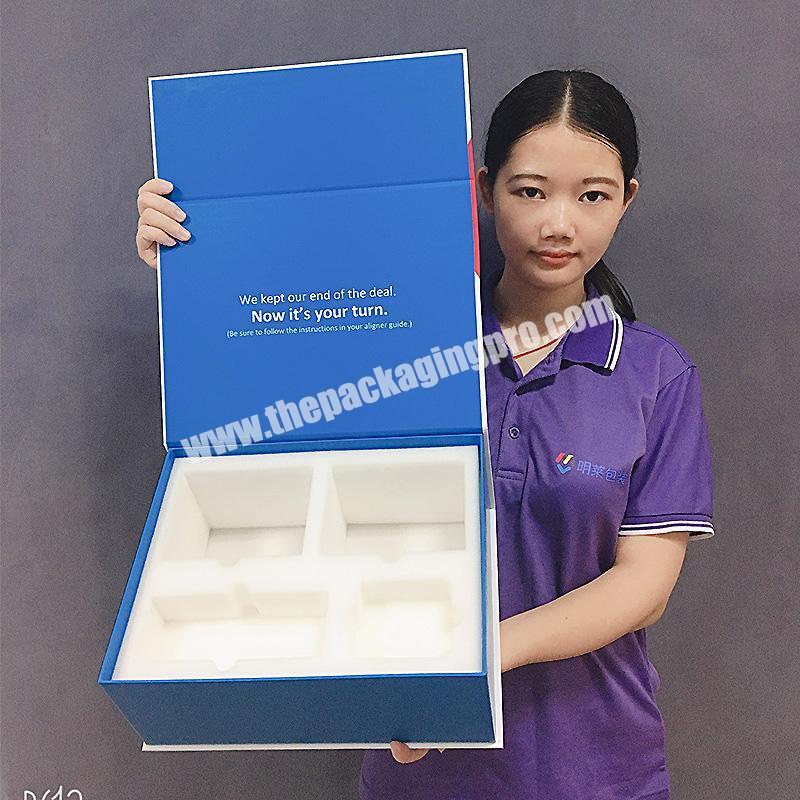 Guangzhou Custom Logo Printed Magnetic Closure Gift Packaging Rigid Cardboard Boxes with Foam Insert