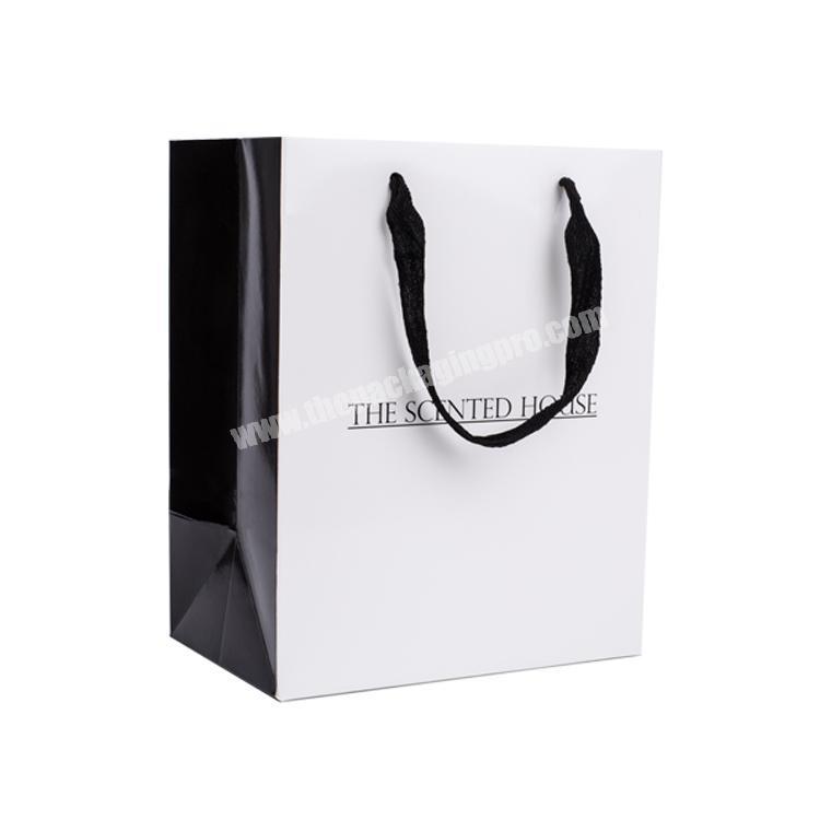 Guangzhou Elegant Customized Brand Logo Luxury Boutique Shopping White Paper Gift Bags With Handles