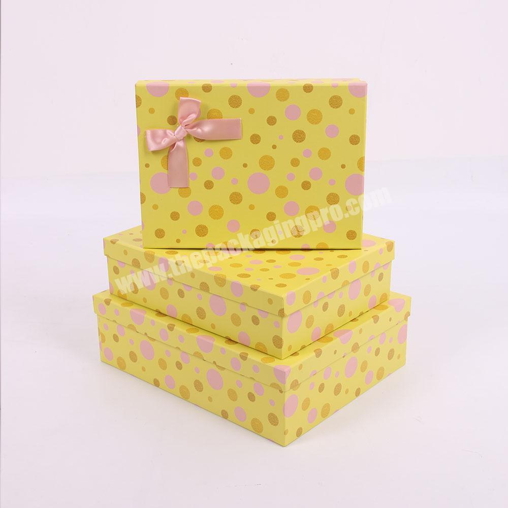 Handmade Decorative Cardboard Gift Boxes 3pcs Set With Ribbon Nestled