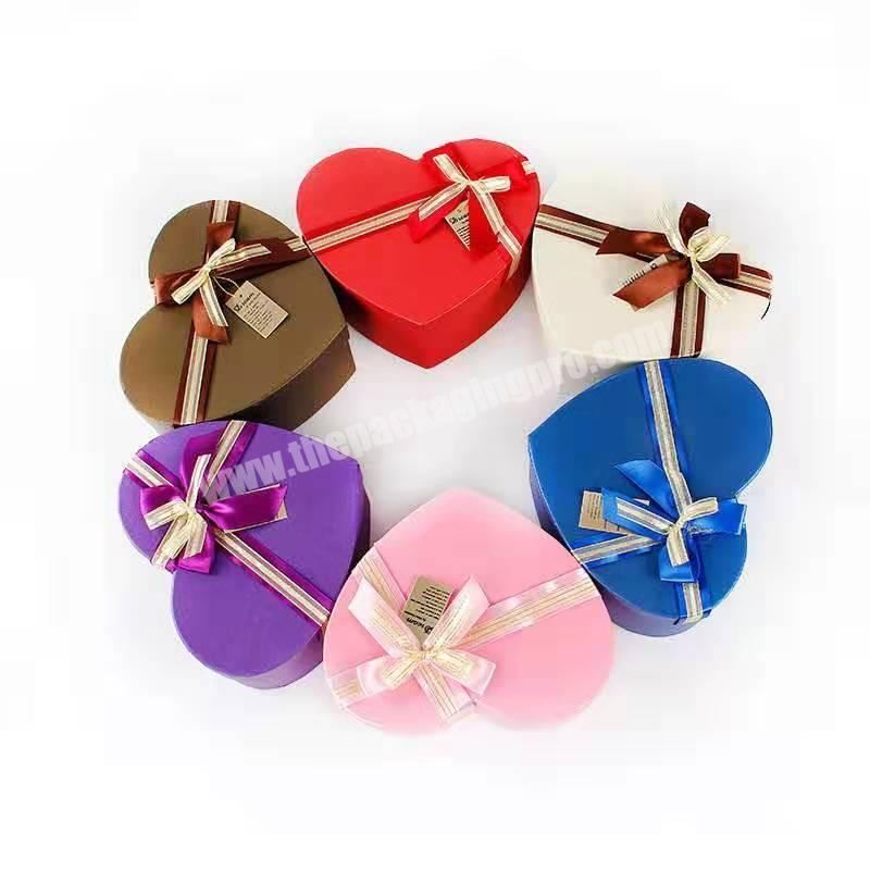 Heart shape packing boxes with custom printing logo paper gift packaging