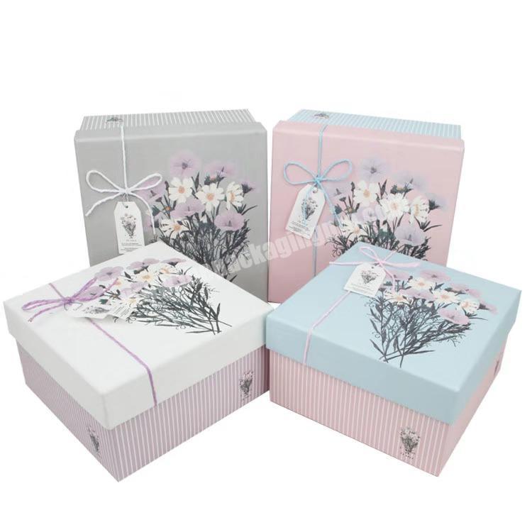 High-end dried flower gift box with custom apparel printed gift packaging boxes