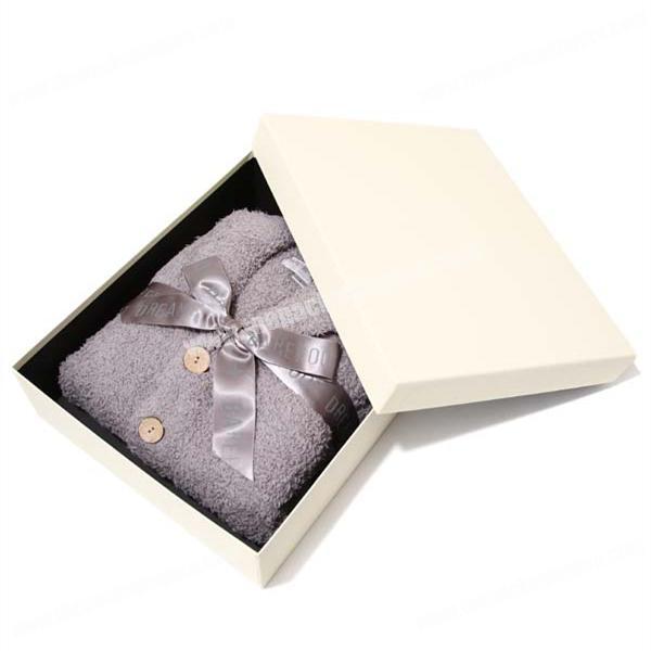 High quality clear window rigid cardboard paper towel packet custom package box, towel gift box