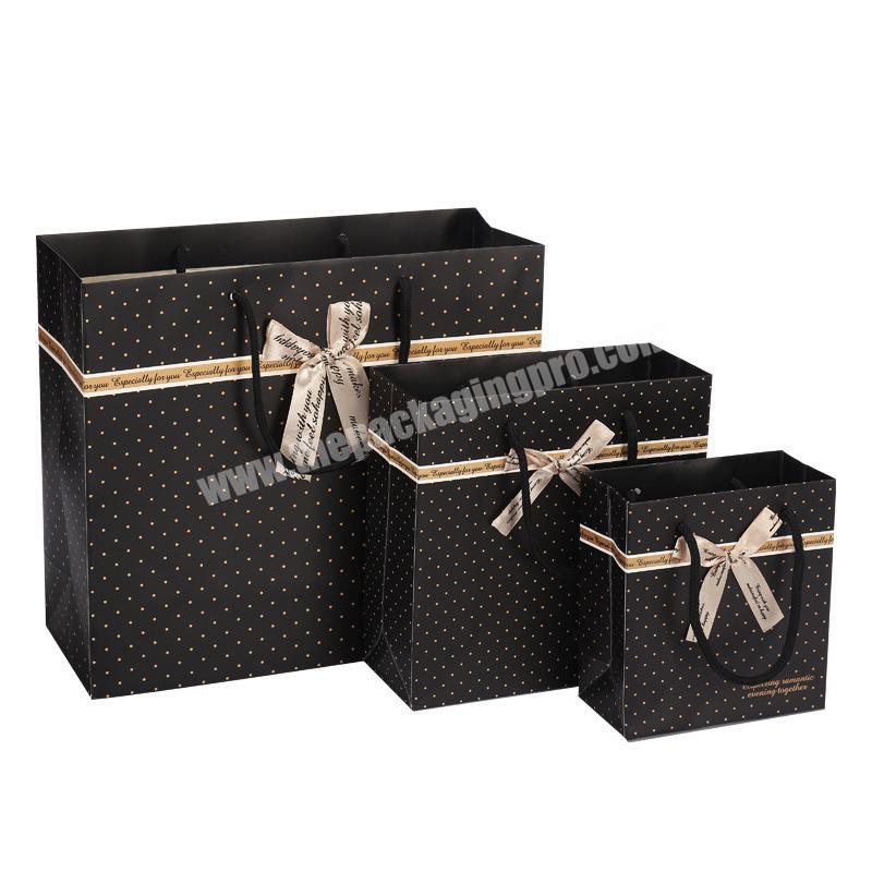 High Quality Custom Cheap Black Gift Paper Bag with Ribbon Decoration
