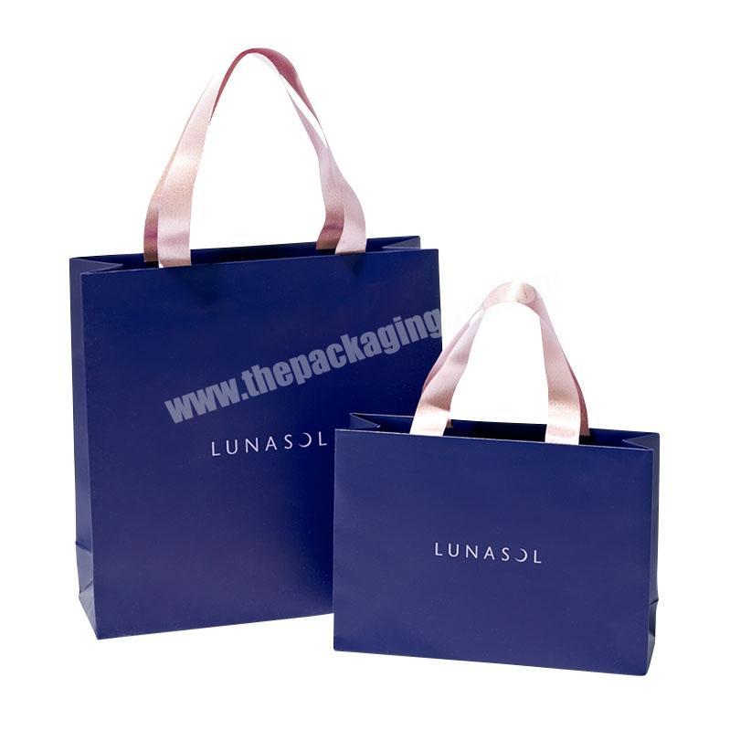 high quality matt blue t shirt packaging paper bags with ribbon handle