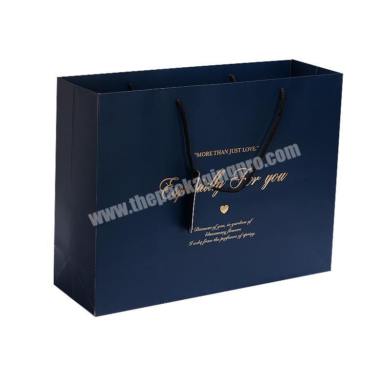 Holiday Luxury Gift Bags Paper Christmas Gift Bag In Bulk With Gold Stamping Logo