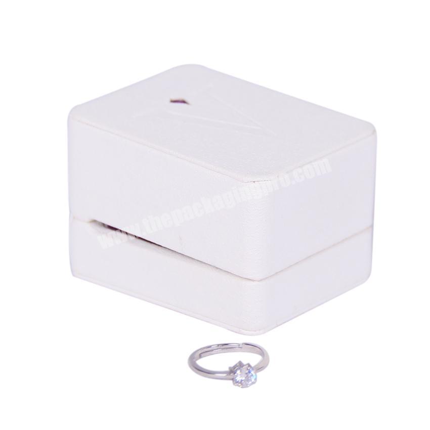 Hot sale expensive exclusive slim engagement ornament ring box