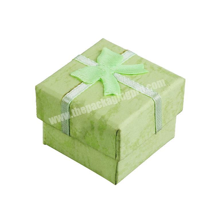 hot sale factory direct price rigid silk lined gift boxes square
