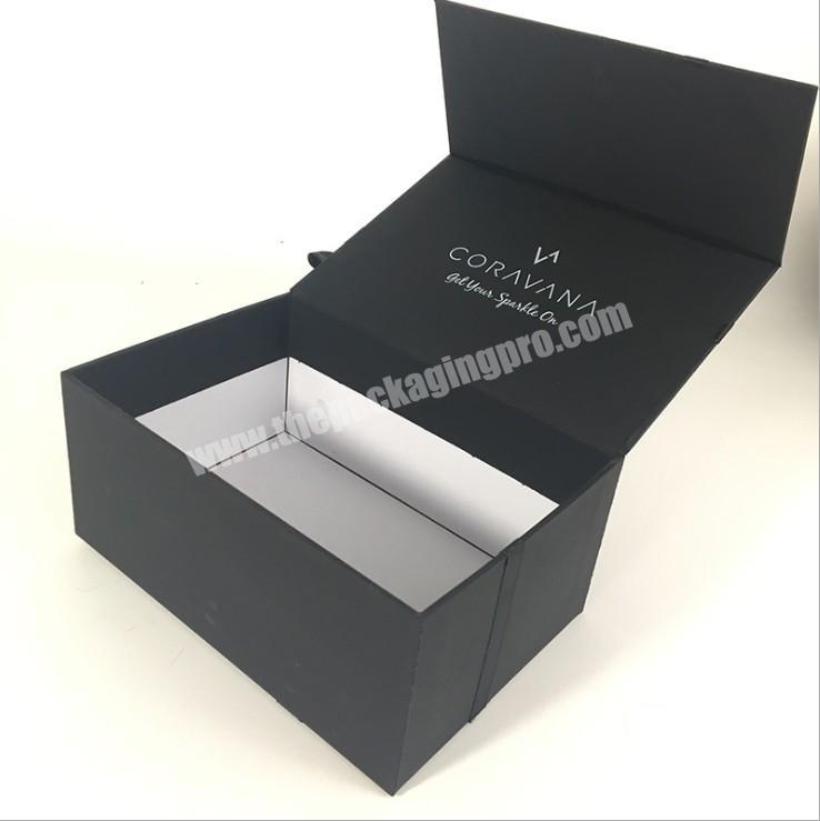 Hot Selling Customized Printed Luxury Clothes Bag Large Magnetic Folding Gift Shoe Packing Box Custom Logo
