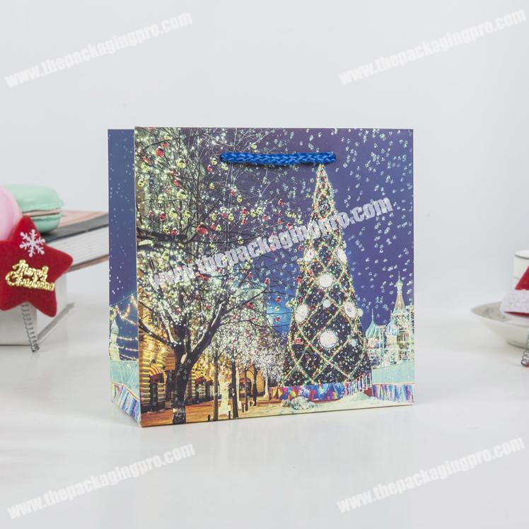 Hot selling different colors christmas tree style paper gift bag