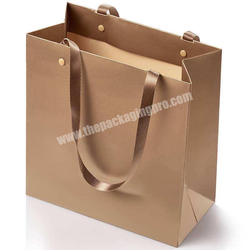 Hot Selling Product Custom Black Gift Personalized Paper Bags Handle Rope
