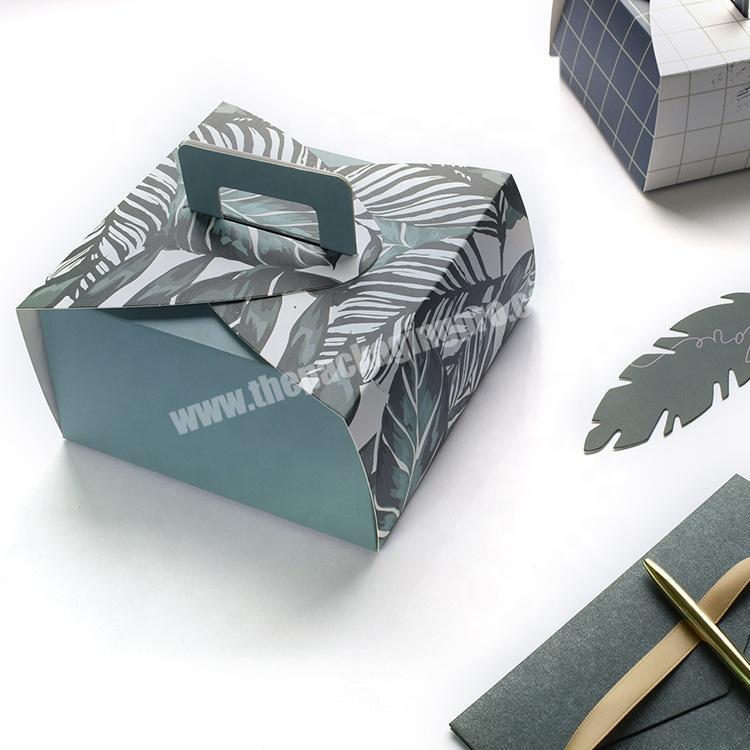 Ins Style Custom Printed Design Cupcake Packaging Paper Takeaway Box