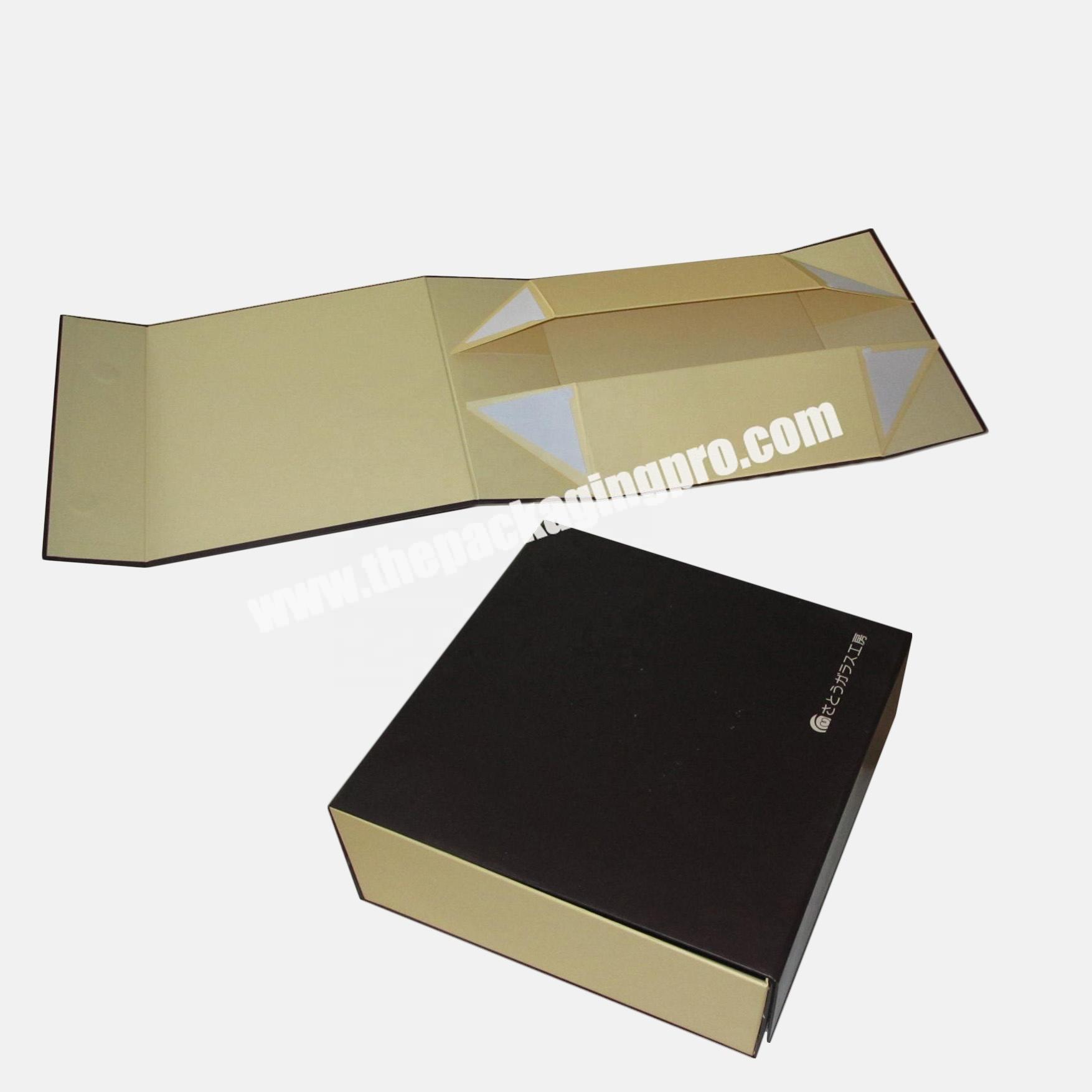 Latest Foldable Paper Box paper gift box garment box