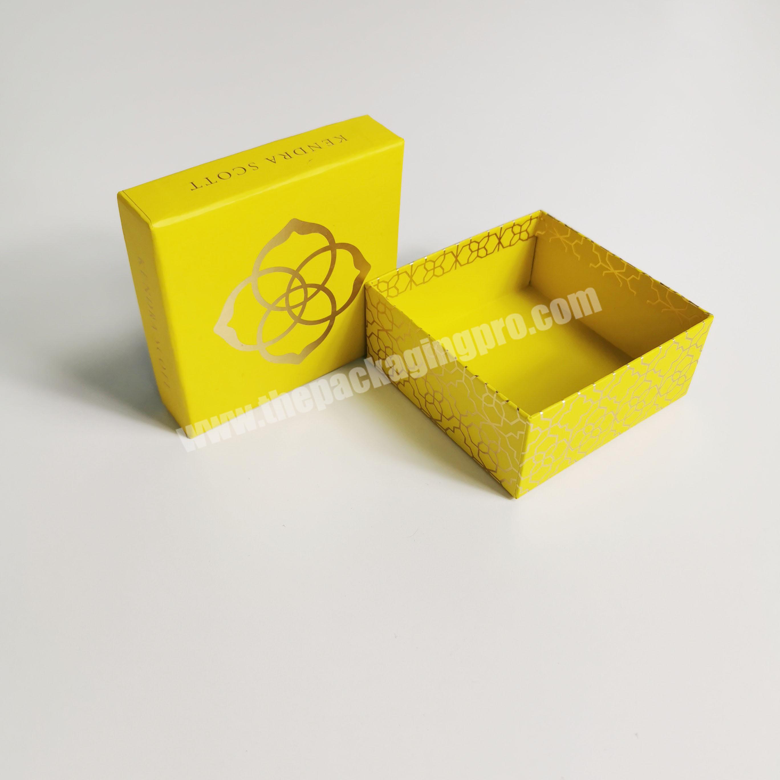 Low Price MOQ Luxury custom boxes logo hot foil stamping yellow packaging gift box