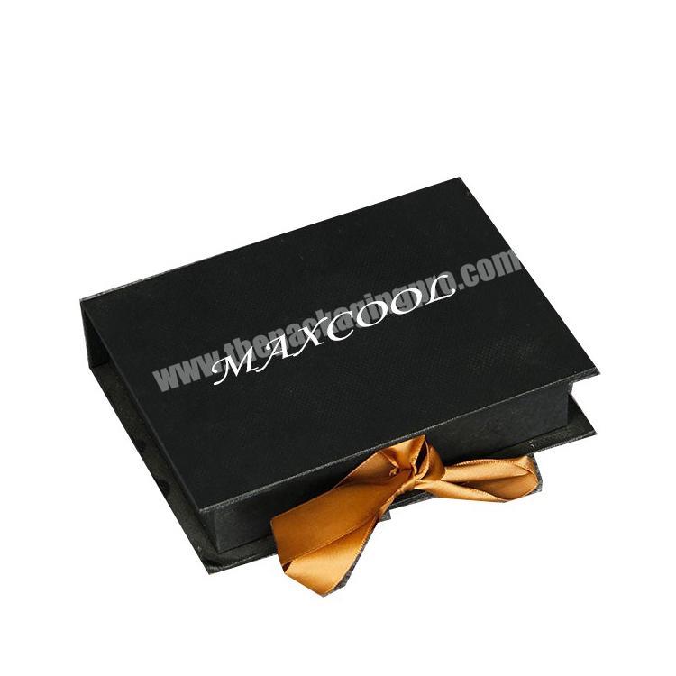 Luxury custom cardboard paper magnetic closure black paper packaging boxes