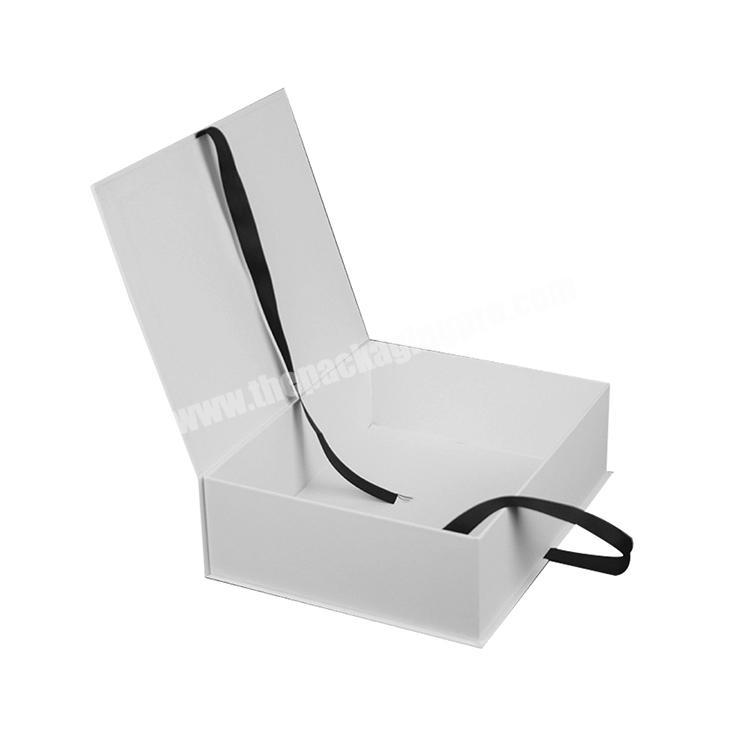 Luxury custom cardboard paper magnetic closure cosmetics storage packaging boxes