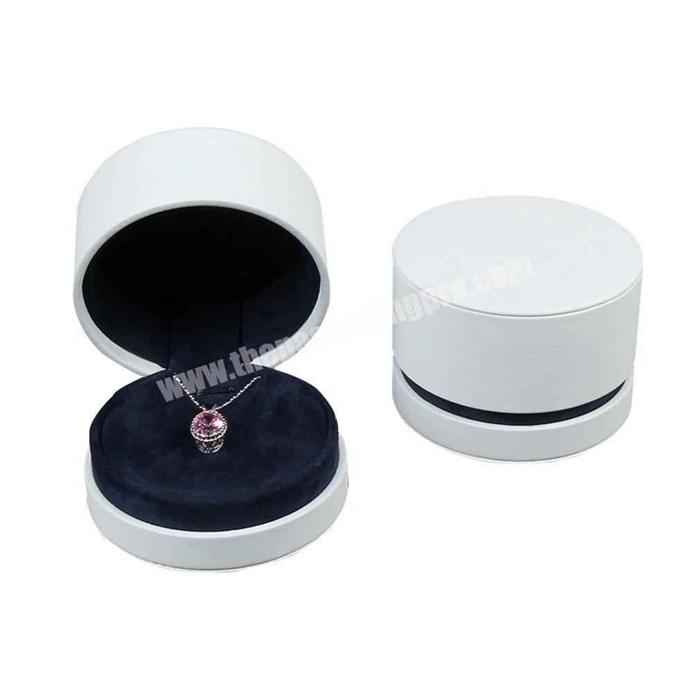 Luxury Design Ring Necklace Packaging Mini Cute White Round Wedding PU Leather Jewelry Box With Lining With Logo