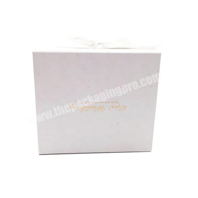 Luxury Gloss Rectangle Wedding Packaging White Magnetic Gift Box With Ribbon