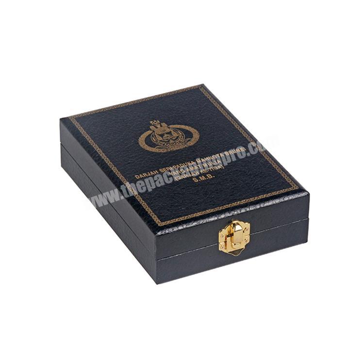 luxury glossy gift packaging box medal gift box medal box