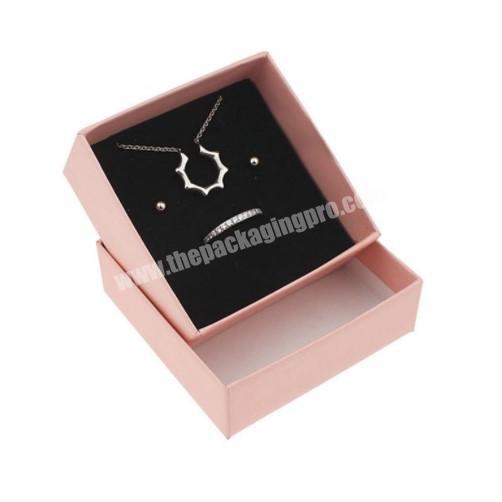 luxury matt lamination lid and base jewelry box with sponge and velvet, gift box with the bag