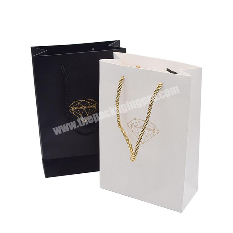 luxury paper jewelry gift bag with goil hot stamping 2019