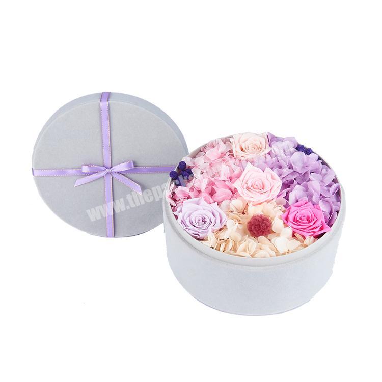 Luxury round flower box with ribbon for gift