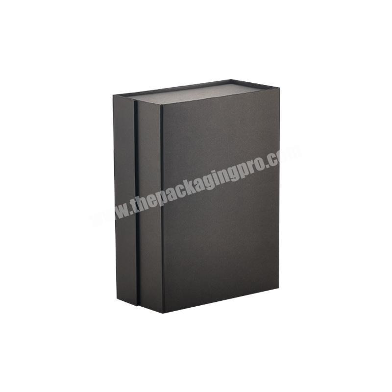 Luxury smooth surface bespoke logo design magnetic closure gift box for high end present packaging