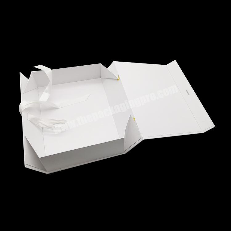 Magnet Cheap White Cardboard Collapsible Packaging Gift Box