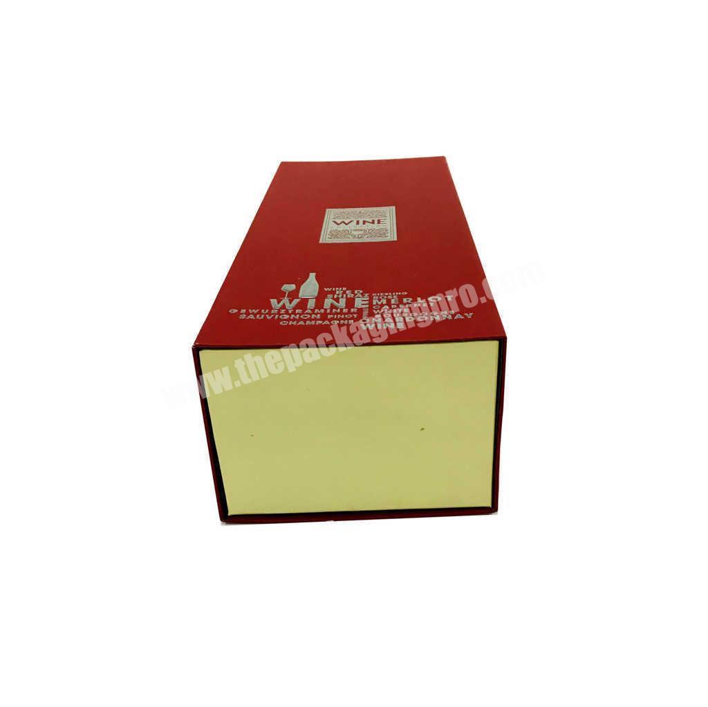 Magnetic Closure Cardboard Packaging Boxes With Accessories