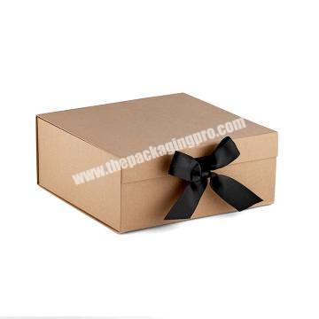 Manufactory Direct Customized The Newest Low Price Socks Small Book Shaped Gift Packaging Box