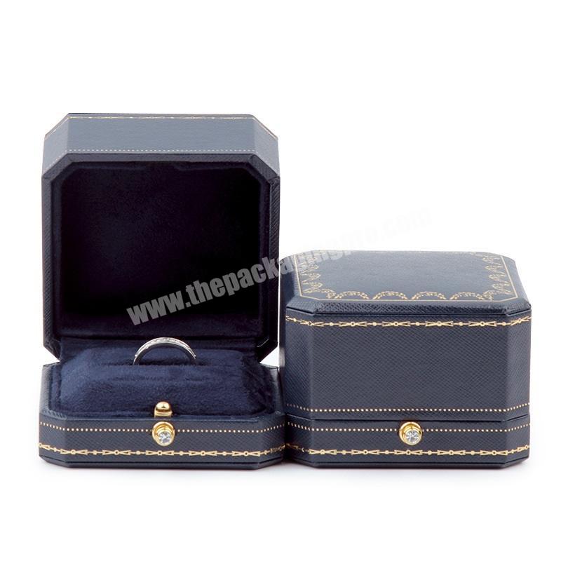 Manufacturers can customize the luxury paper packaging box with LOGO for packaging jewelry