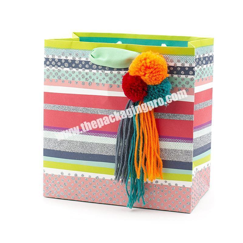 Manufacturers Kraft Paper Gift Bags Bulk with Handles Ideal for Shopping Packaging and Party