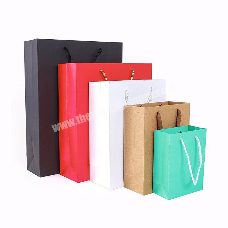 Manufacturers spot gift paper bags, clothing packaging bags, shopping thick kraft paper handbags