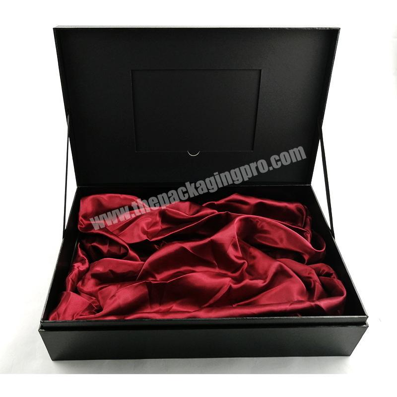 New Product 2019 Hingded Cosmetic Product Box Paper Packaging