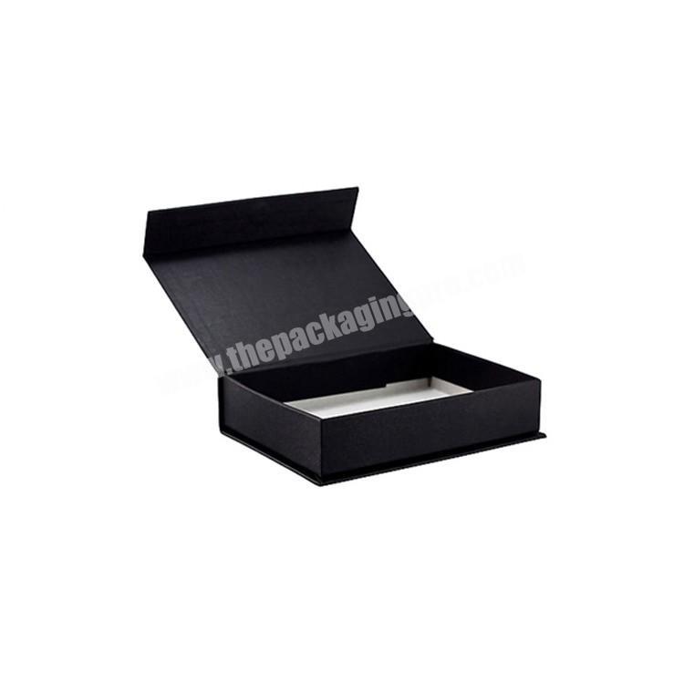 OEM Black Folding Cardboard Gift Box With Clothes