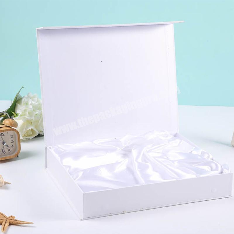 OEM Customized A4 Size Magnetic Paper Gift Boxes