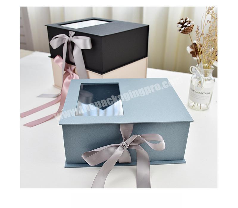 OEM Engram paper box with window for gift packaging beautiful box