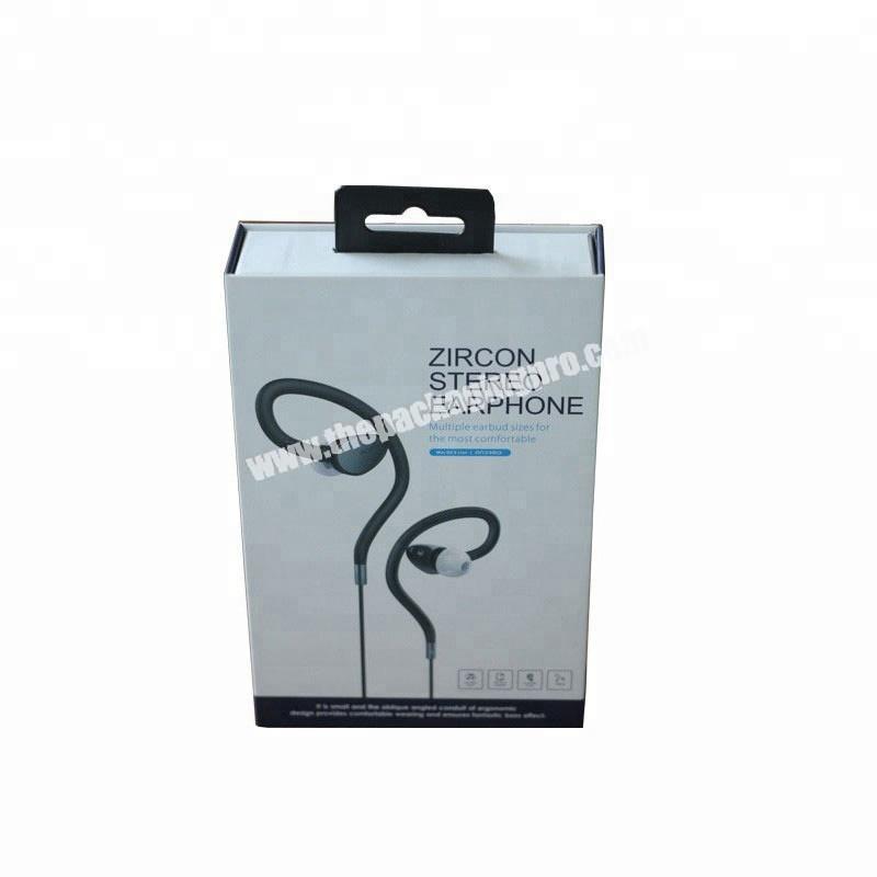 On sell OEM custom mp3 magnetic box with hook for earphone XM901