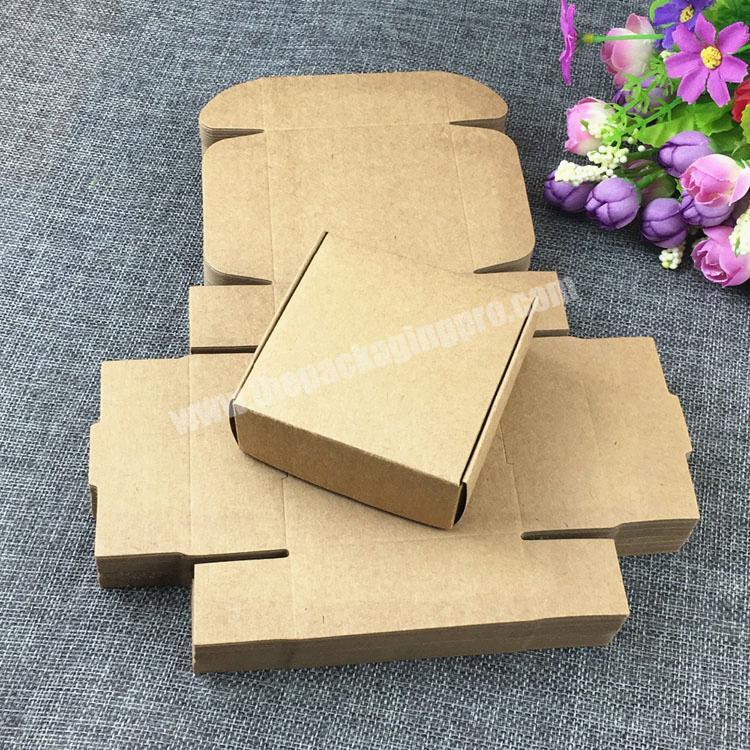 Packaging Box Manufacturer printing black and red bulk corrugated mailing boxes