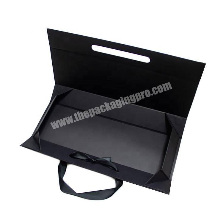 Packaging New Product Wholesale Custom White Magnetic Gift Boxes Fold Paper Box with ribbon