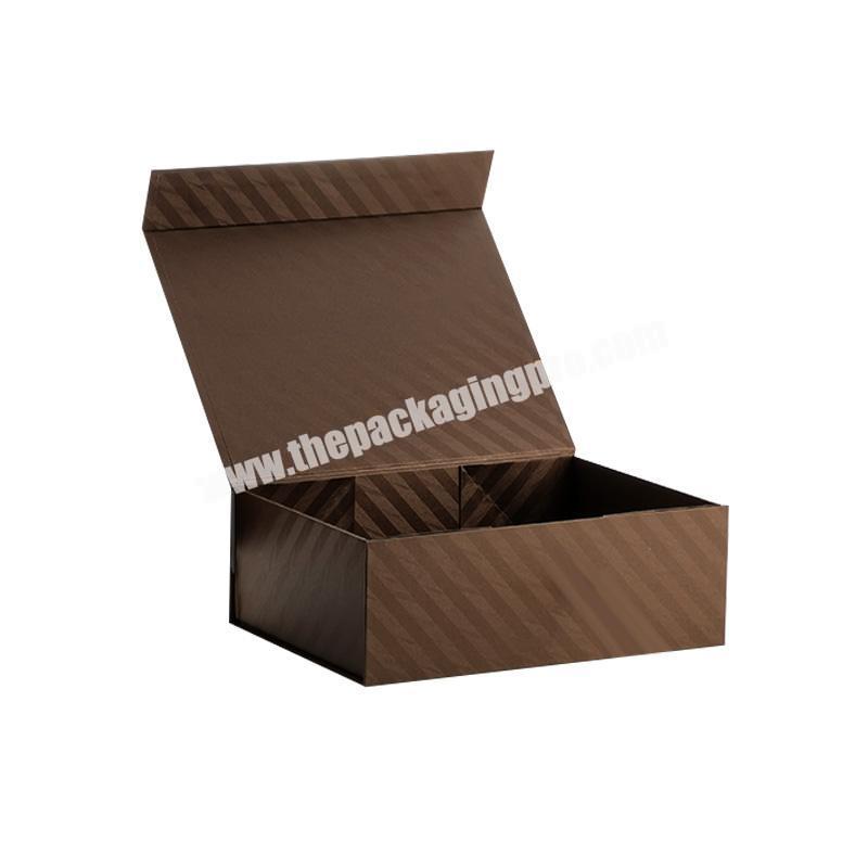 Paper cardboard packaging boxes for gift folding packing boxes for garment shoes women clothing customized printed logo