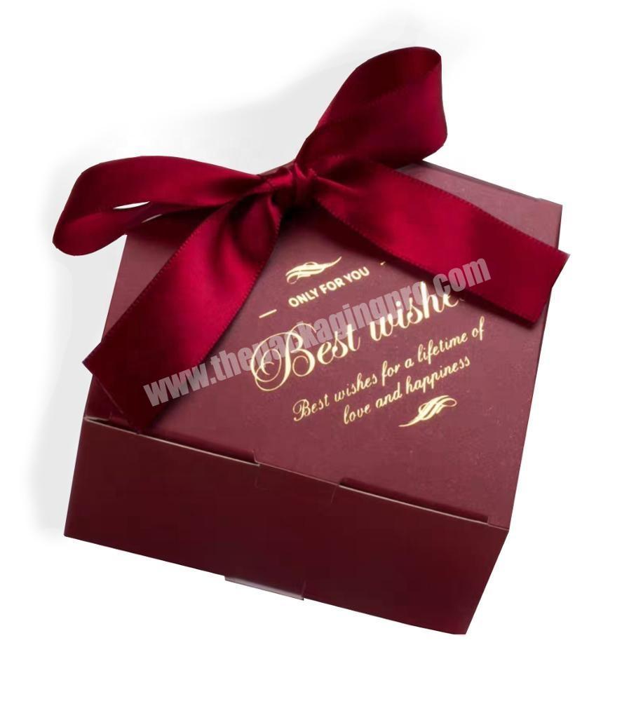 Paper Gift Box Of Diamond-Shape Heart Shape For Chocolate Candy