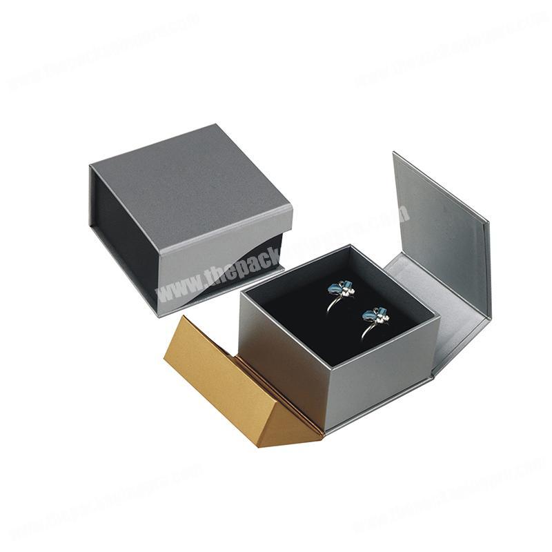 Personalized paper cardboard jewelry ring and earing box