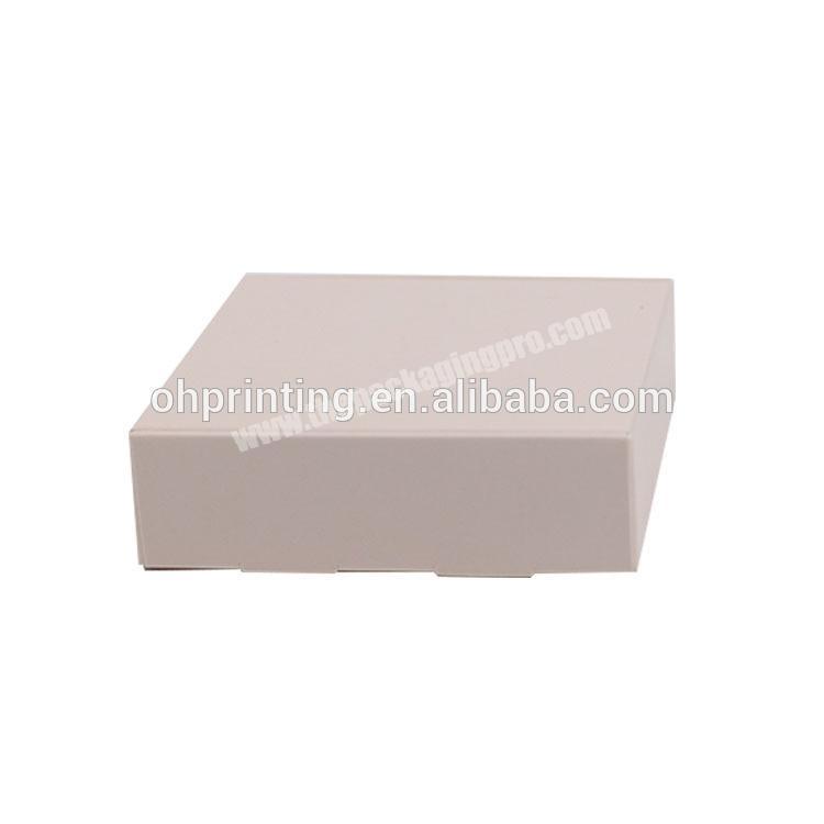 Pink wholesale shipping boxes with custom logo