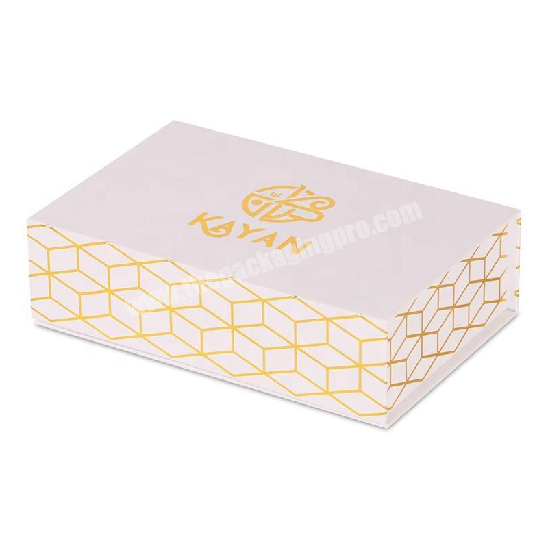 popular custom made nice cbd oil packaging magnetic gold foil gift boxes
