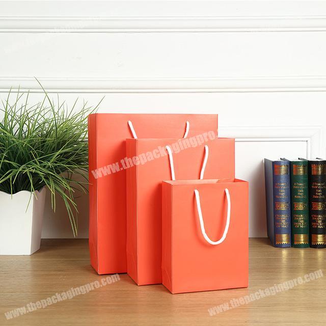 Professional Custom Valentine's Day birthday wedding red gift package paper carrier bag by China good designer