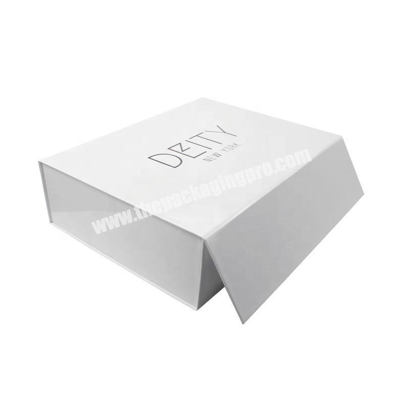 Recyclable Bespoke Folding Glossy White Color Collapsible Paper Flat Packing Luxury Magnetic Gift Boxes