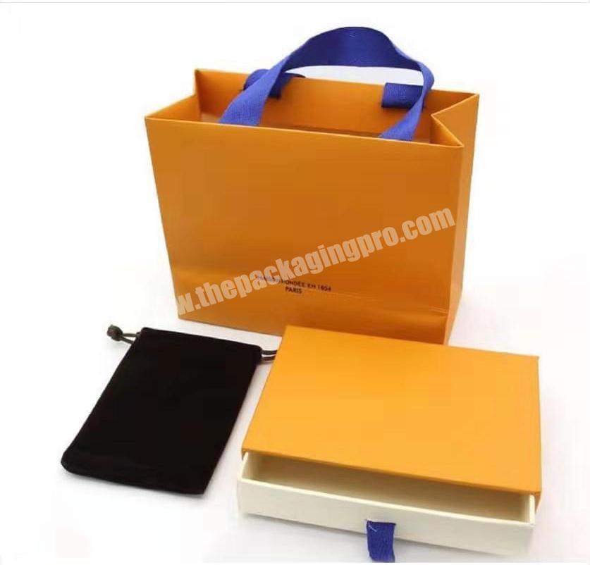 Recyclable use colourful fashionable shopping bag gift apparel paper bag with drawstring