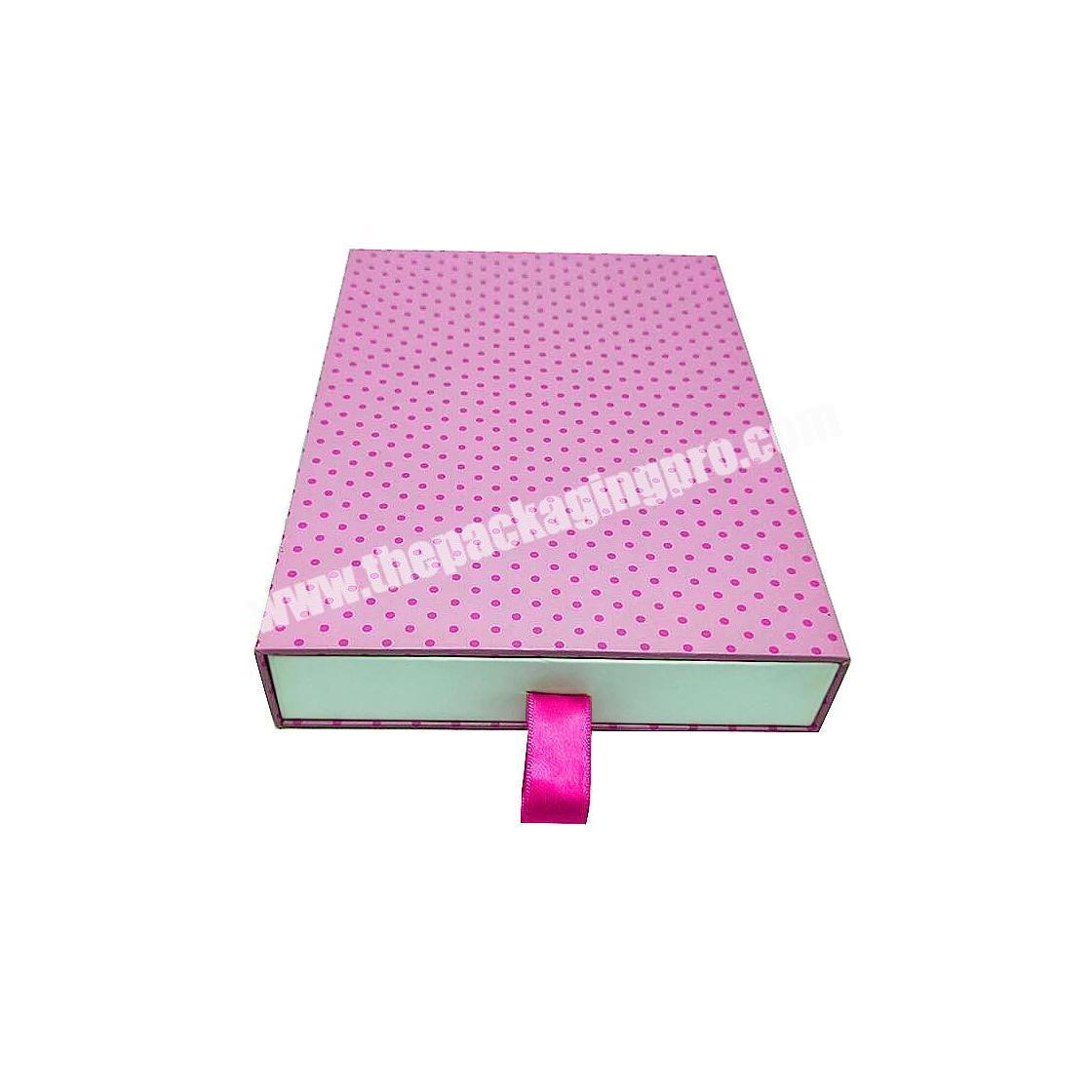 Red printed paper pink sliding box for gift