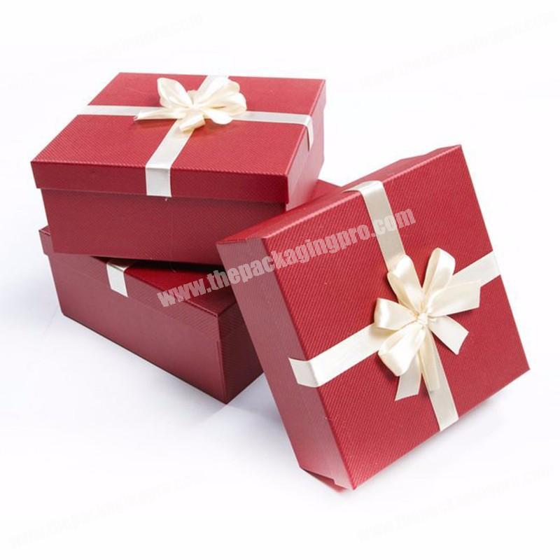 Red wedding China style gift packaging beige bowknot custom printing lid base box